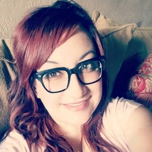 Meet your Posher, Mandy